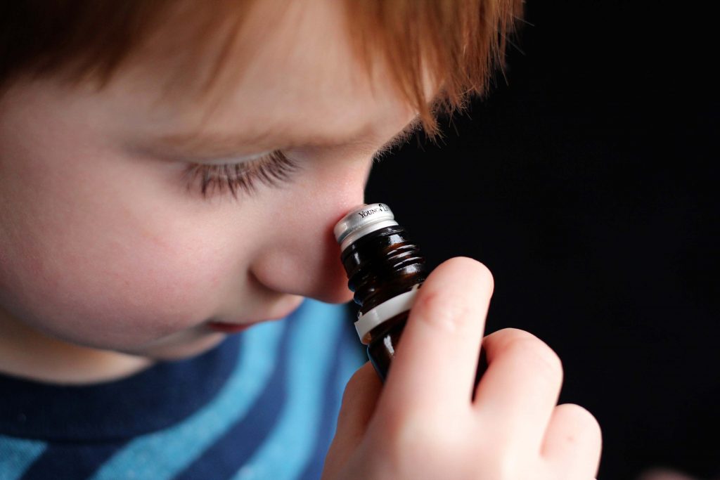 essential oils kids, cure a kid's cold, cold remedies for kids